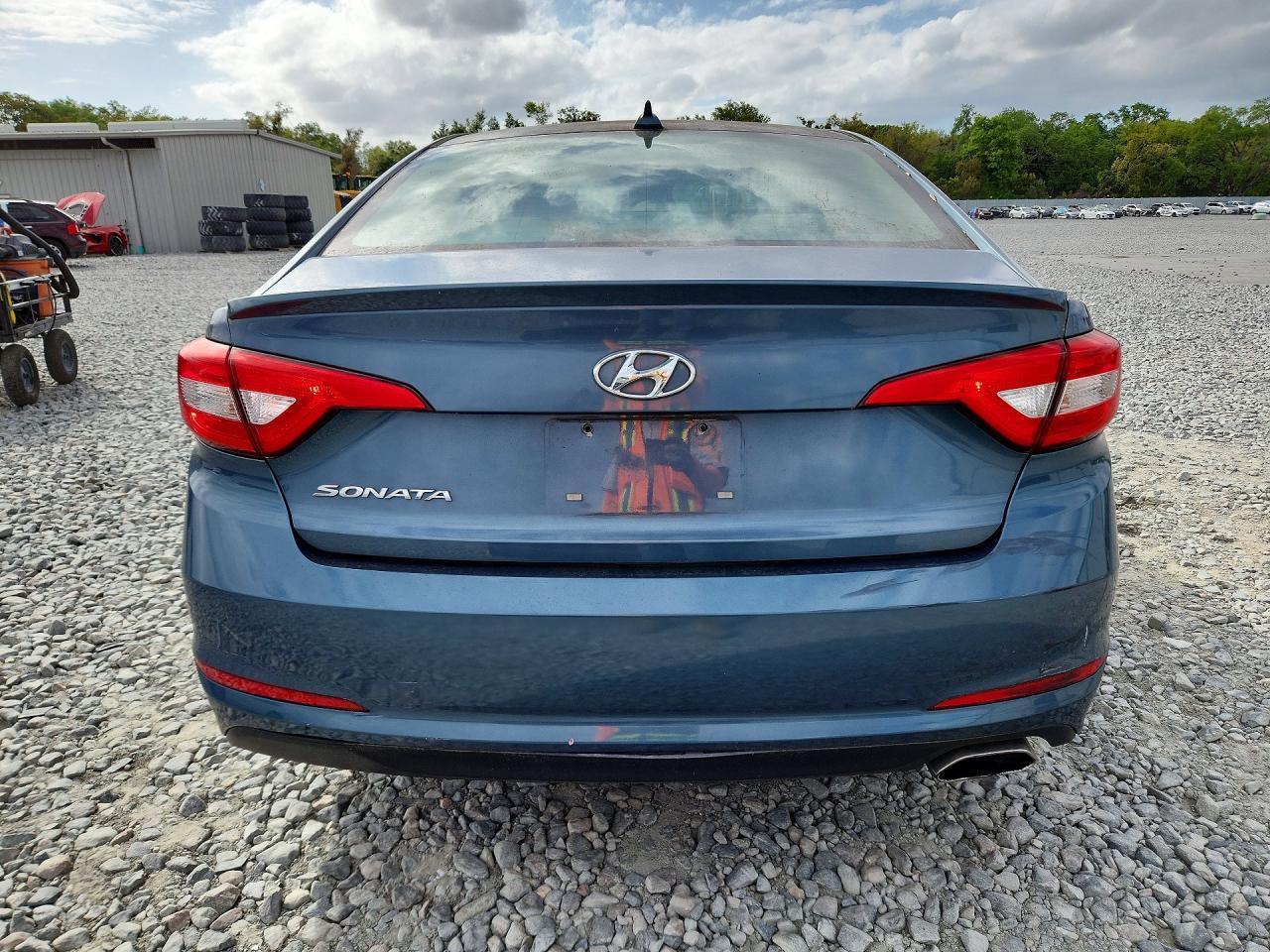 2015 HYUNDAI SONATA