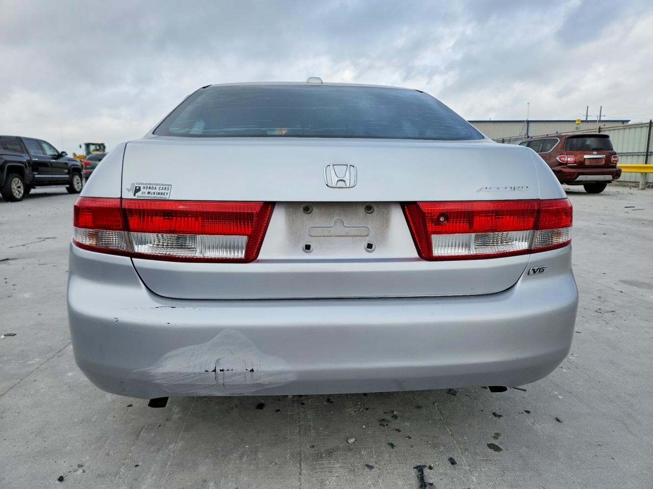 2004 HONDA ACCORD
