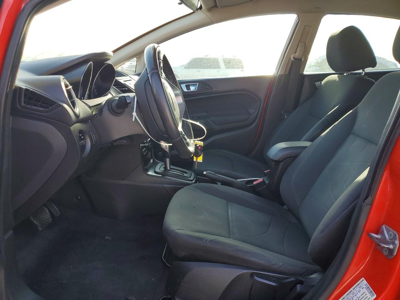 2015 FORD Fiesta