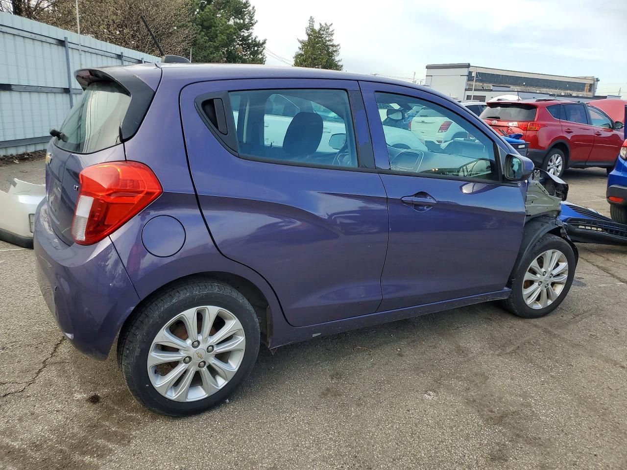 2017 CHEVROLET Spark