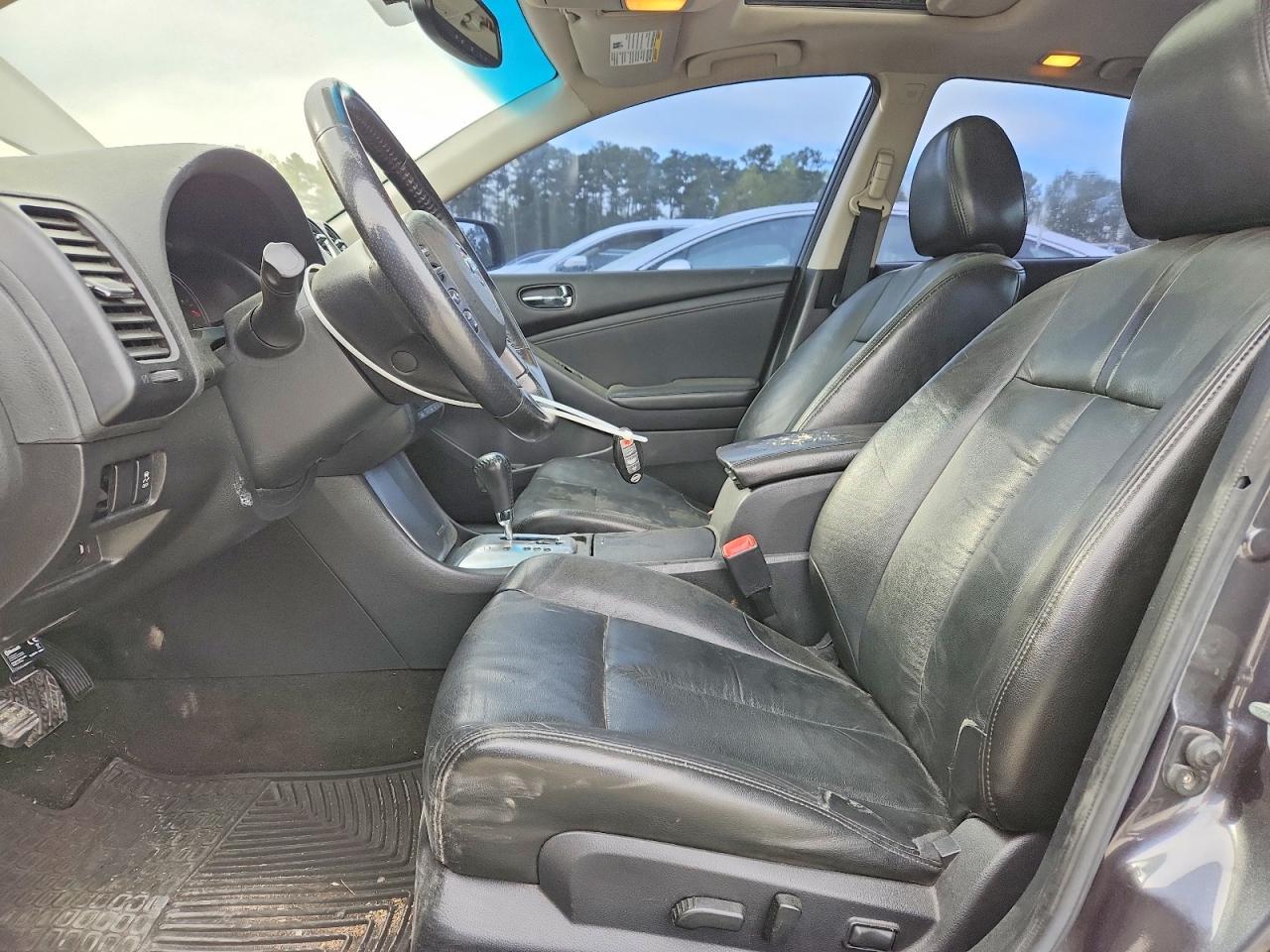 2011 NISSAN ALTIMA