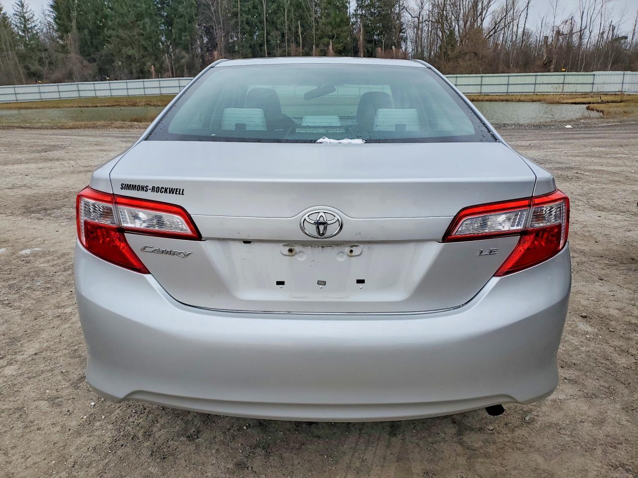 2014 TOYOTA CAMRY