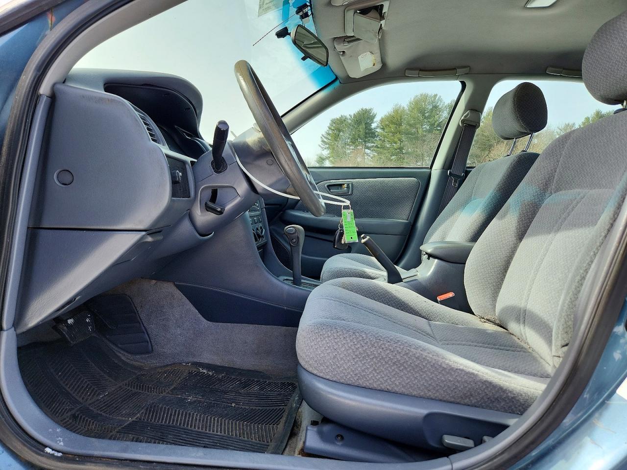 2001 TOYOTA CAMRY