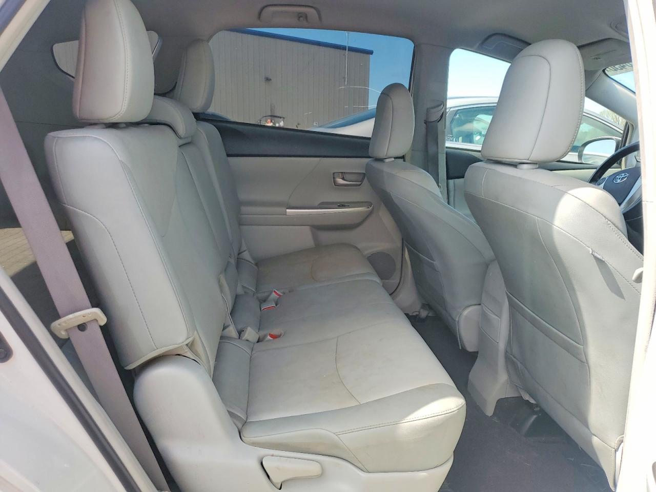 2013 Toyt Prius