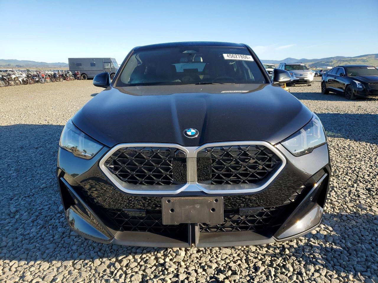 2025 BMW X2