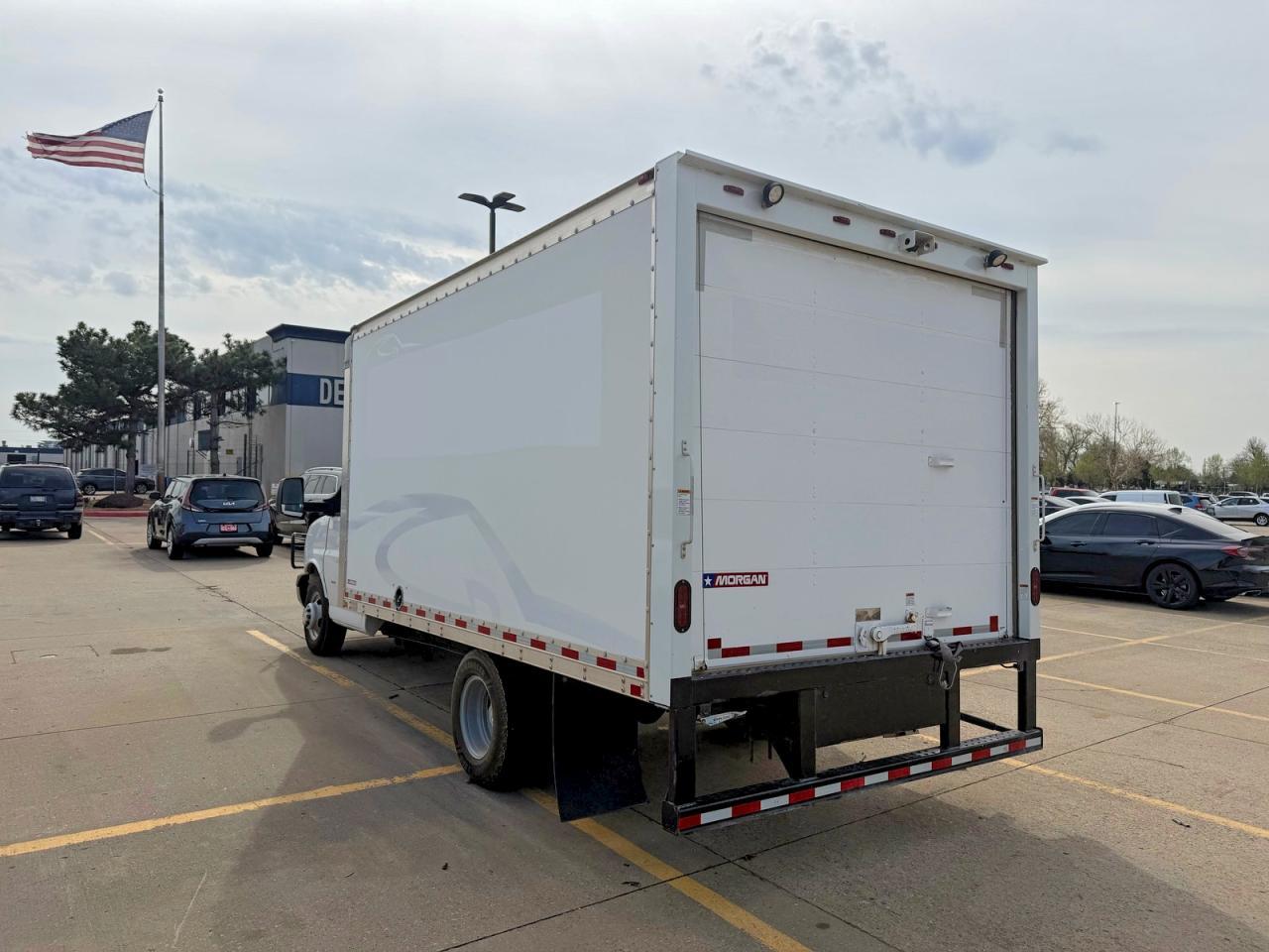 2020 CHEVROLET Express 3500
