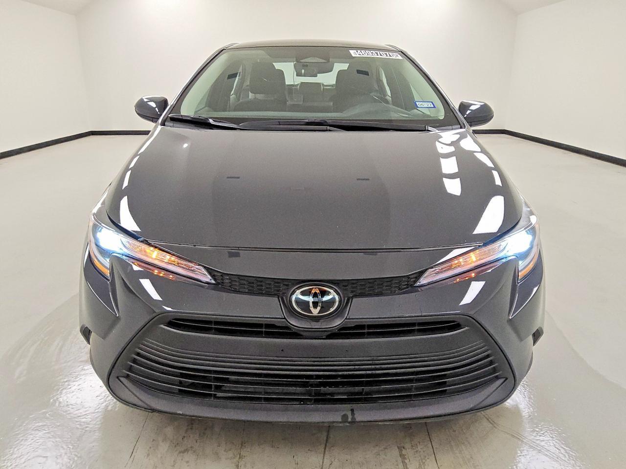 2025 TOYOTA COROLLA