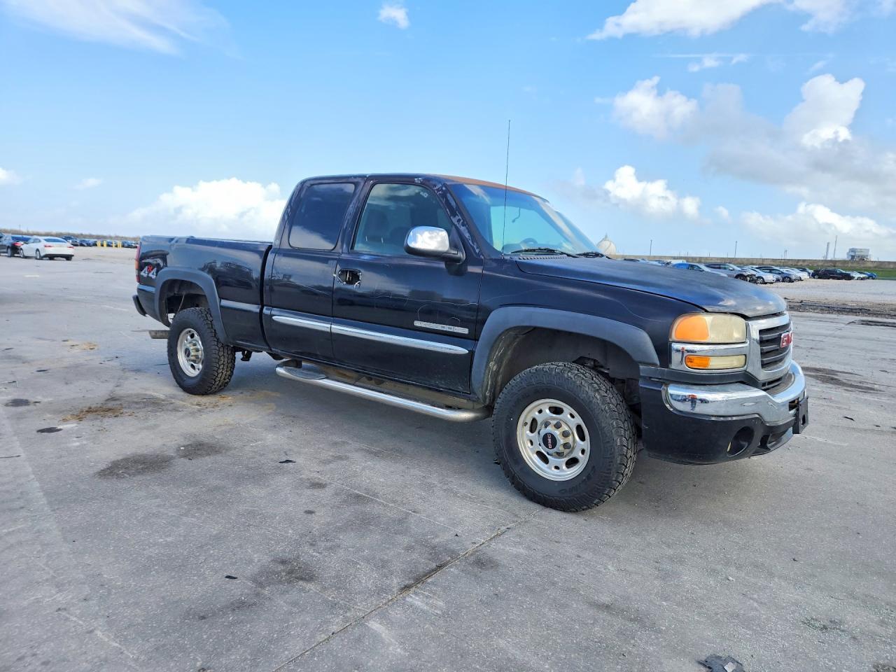 2005 GMC Sierra