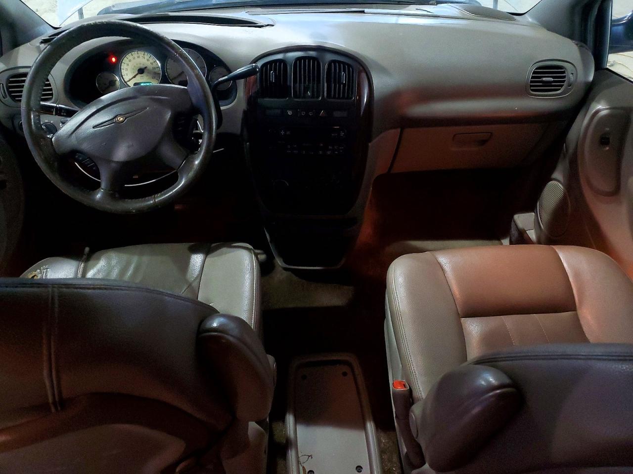 2003 CHRYSLER Town & Country