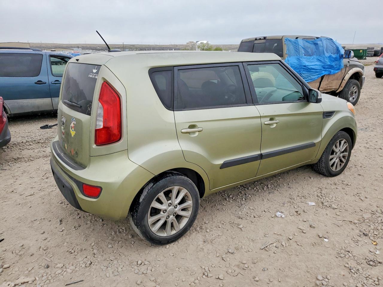 2013 KIA SOUL