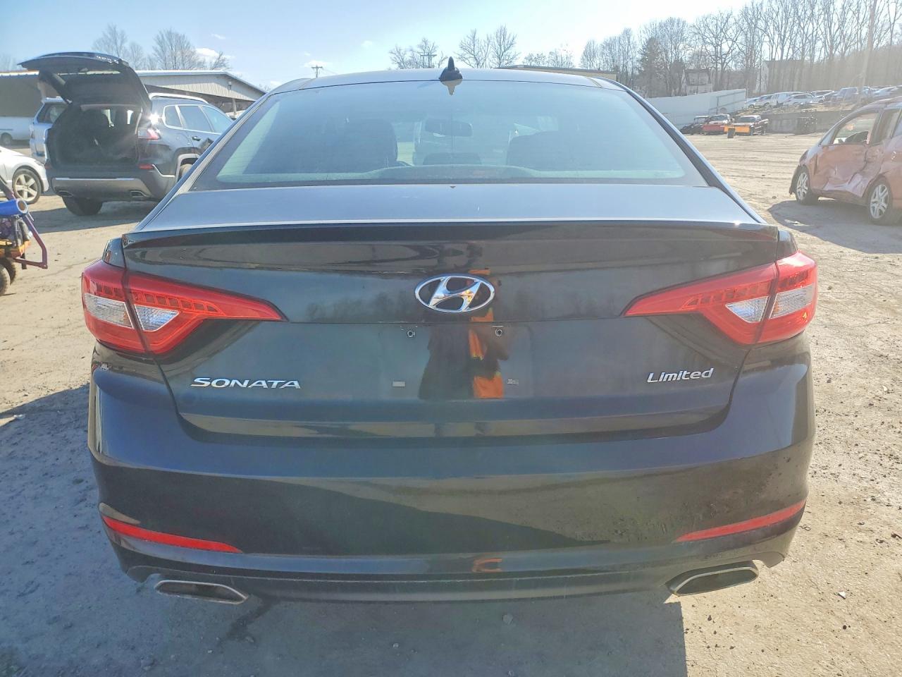 2016 HYUNDAI SONATA