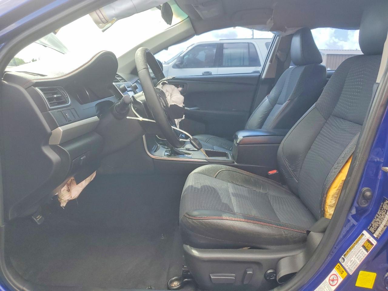 2015 TOYOTA CAMRY