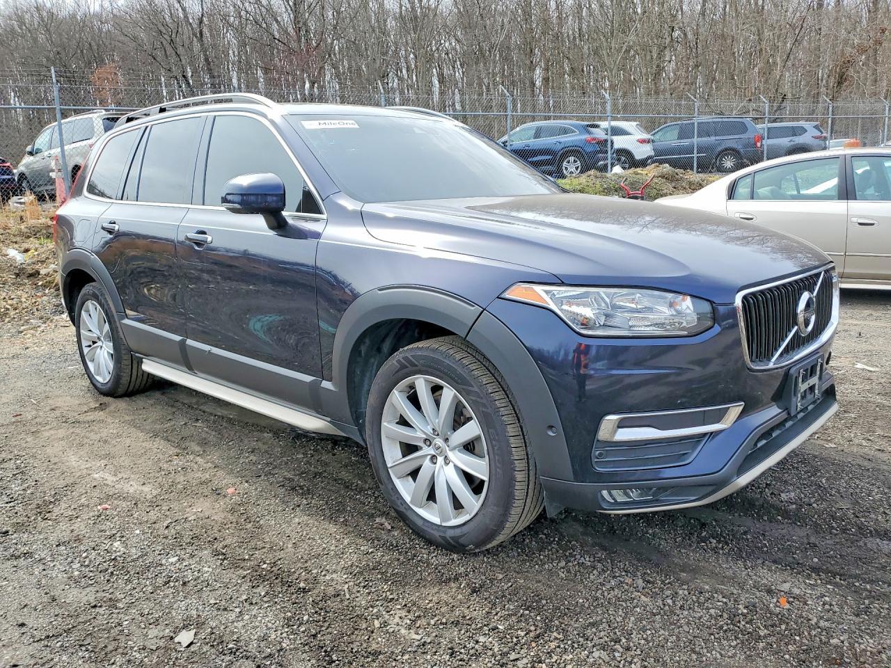 2016 VOLVO XC90
