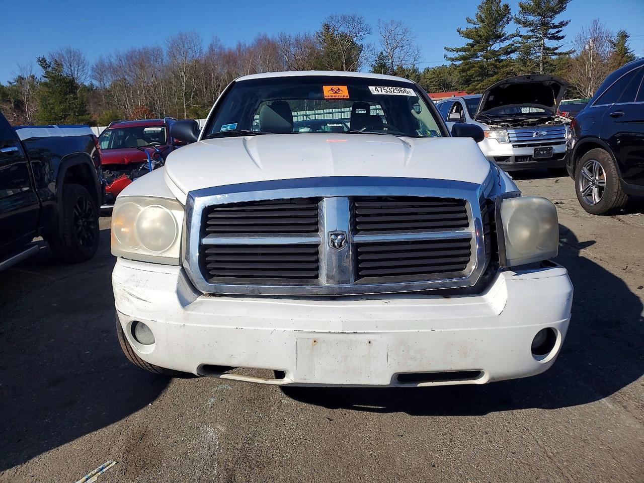 2006 DODGE Dakota