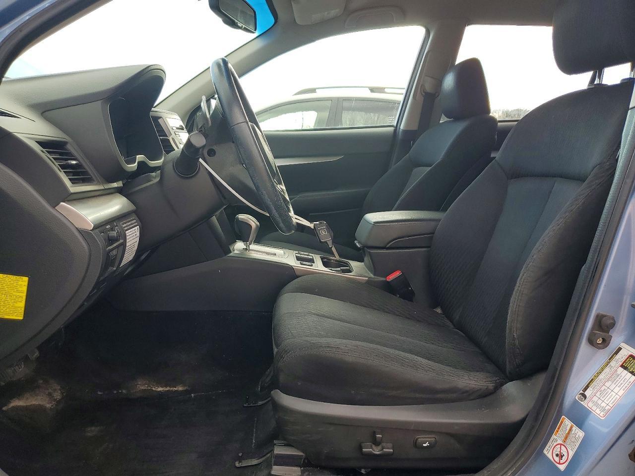 2010 SUBARU Outback