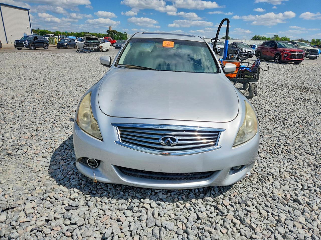 2013 INFINITI G37