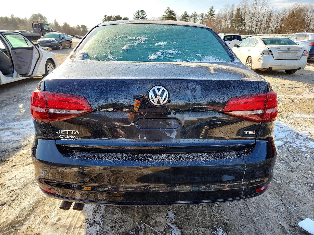 2016 VOLKSWAGEN JETTA