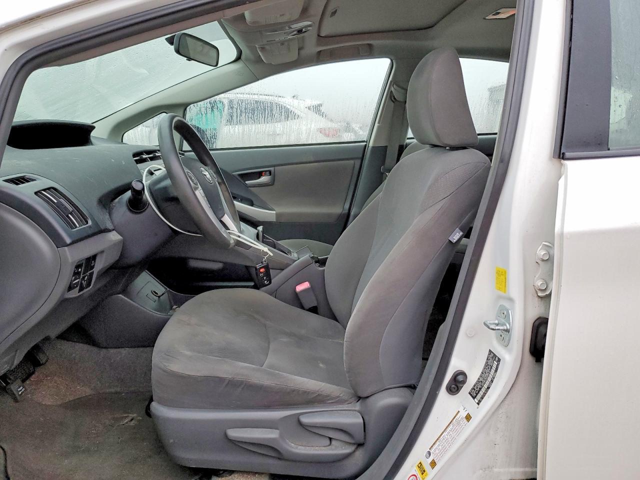 2010 TOYOTA PRIUS