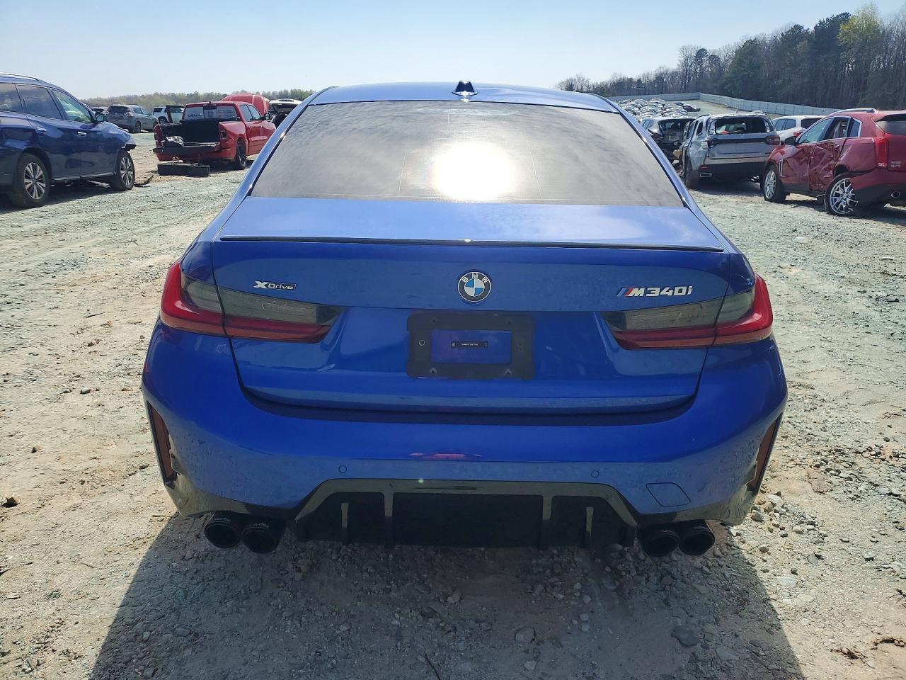 2025 BMW M340i
