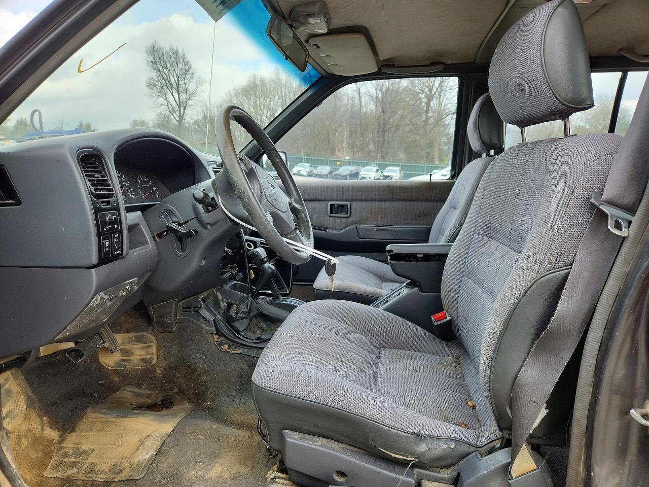 1995 NISSAN PATHFINDER