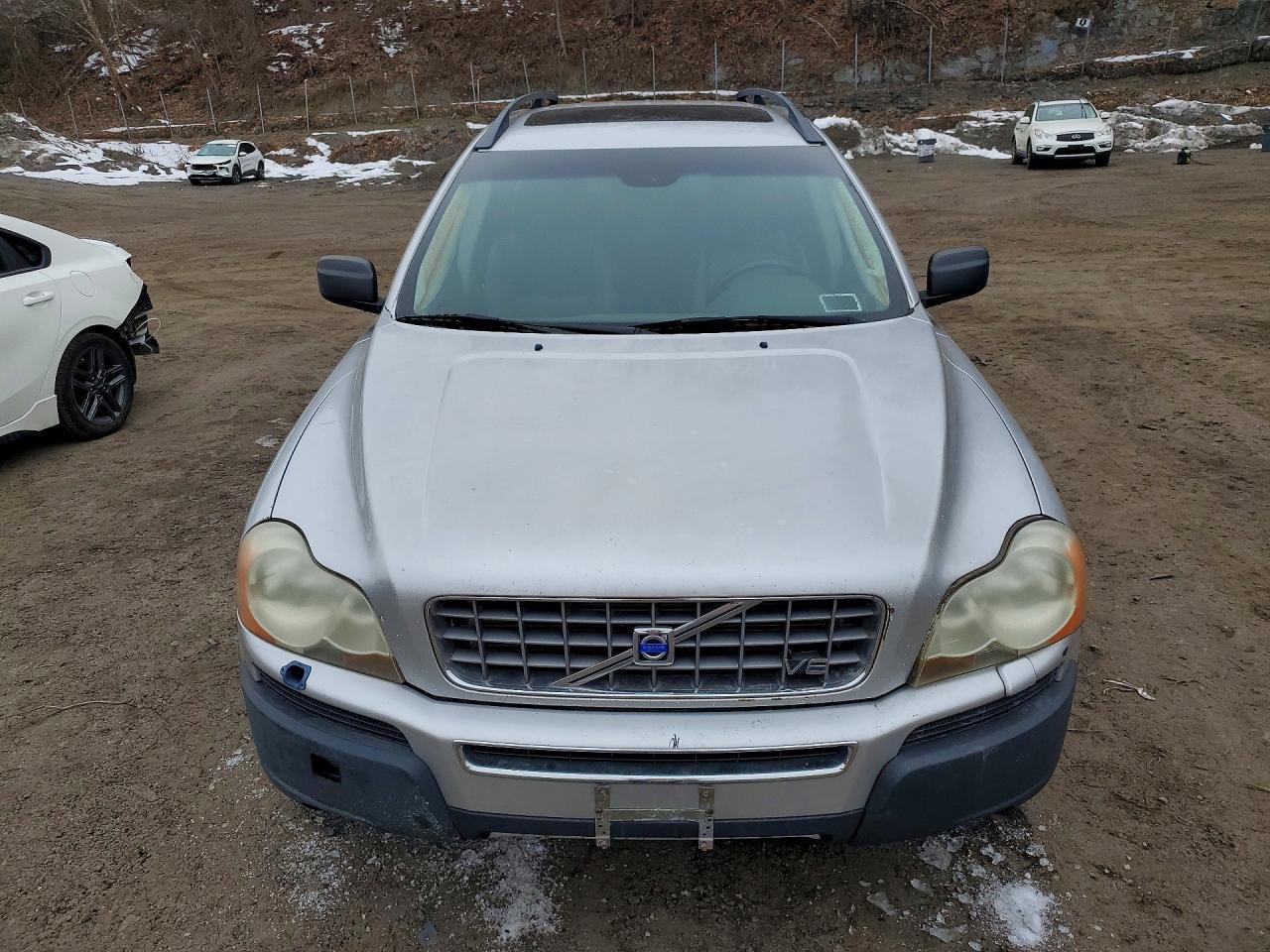 2005 VOLVO XC90
