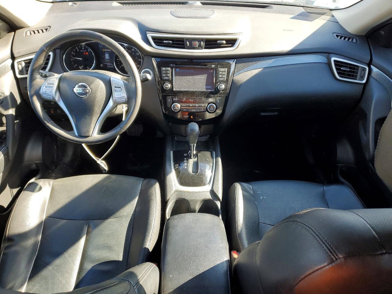 2016 NISSAN ROGUE