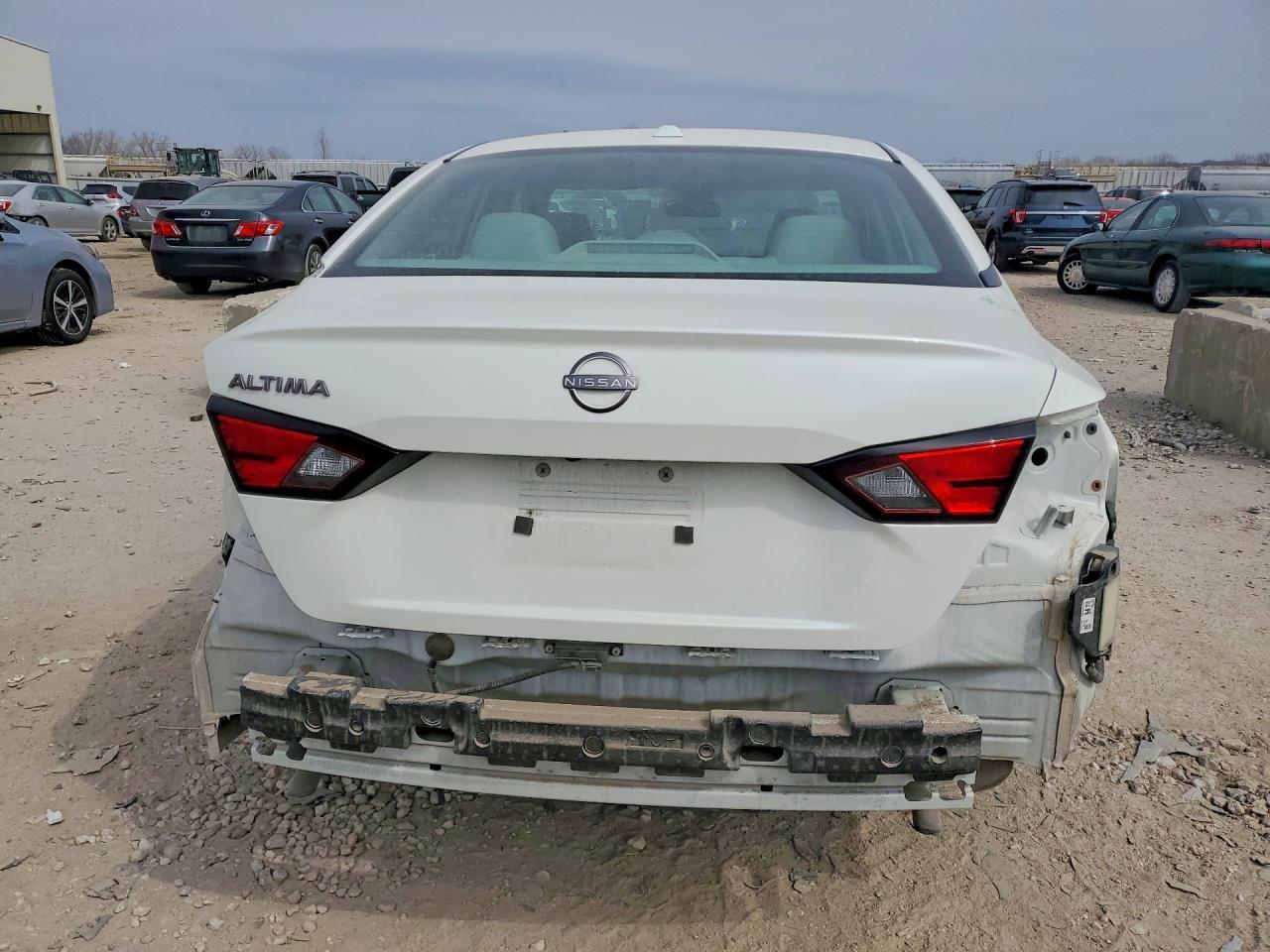 2025 NISSAN ALTIMA