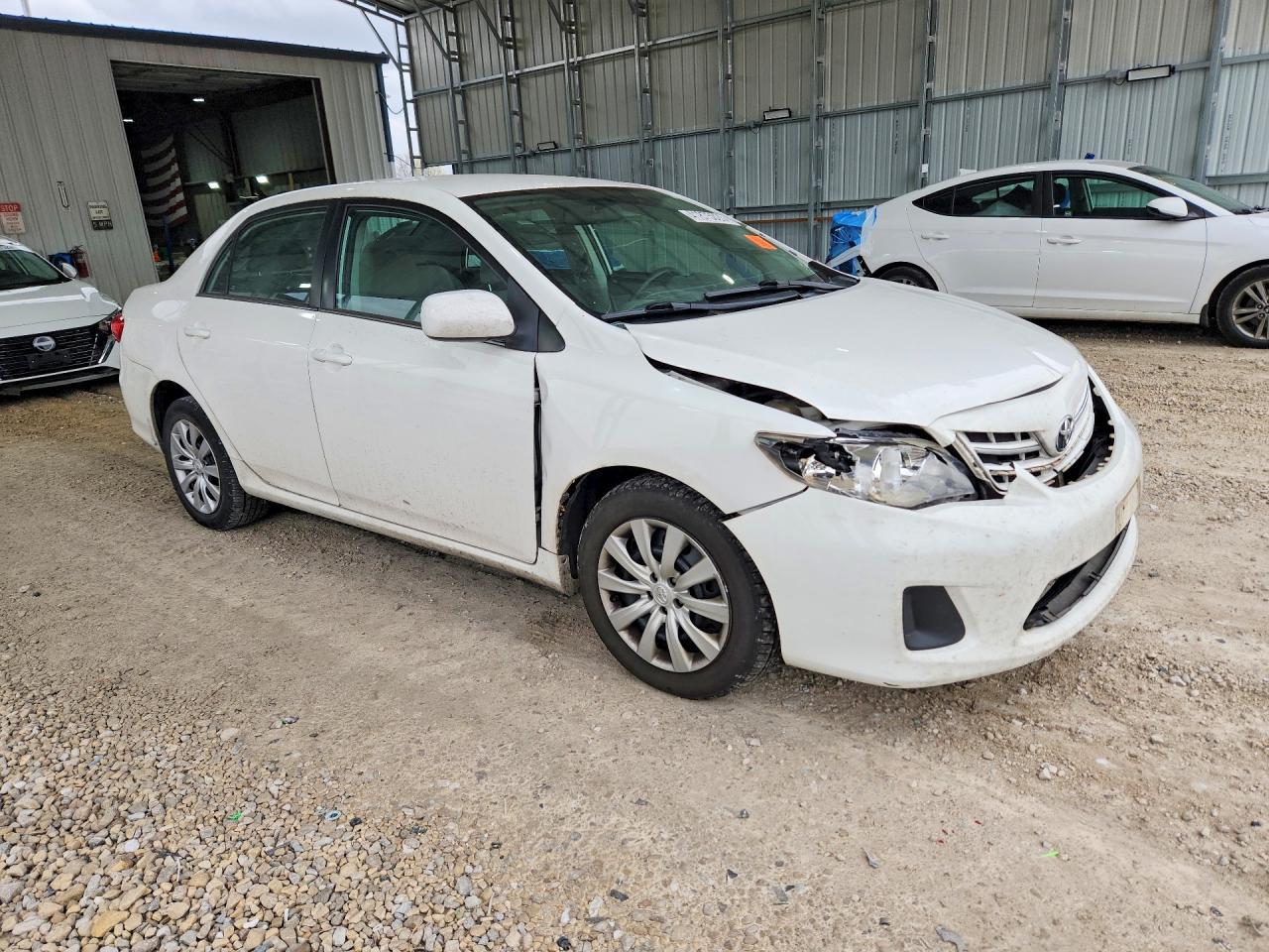 2013 TOYOTA COROLLA