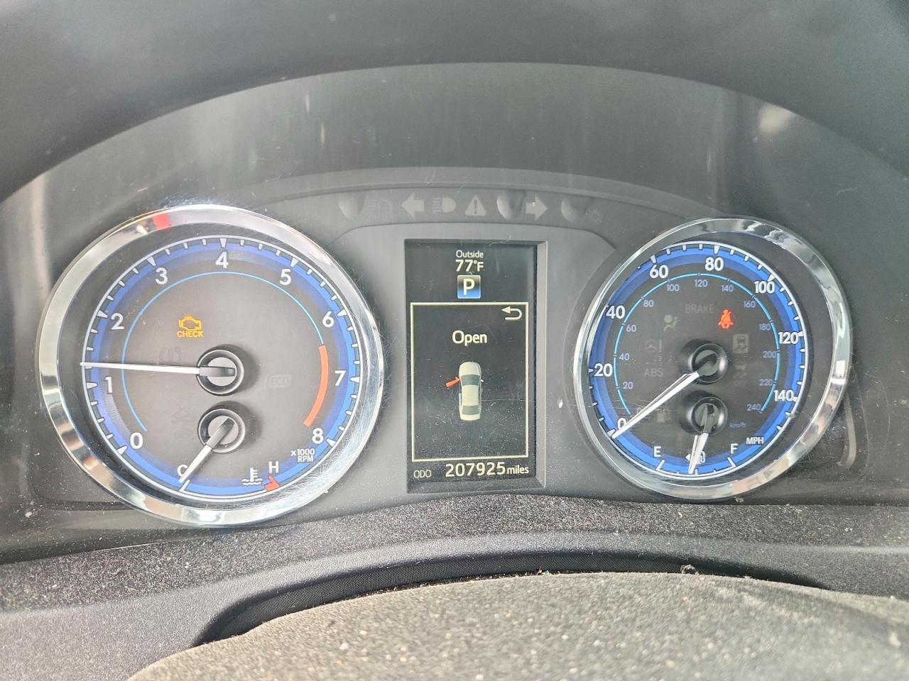 2017 TOYOTA COROLLA