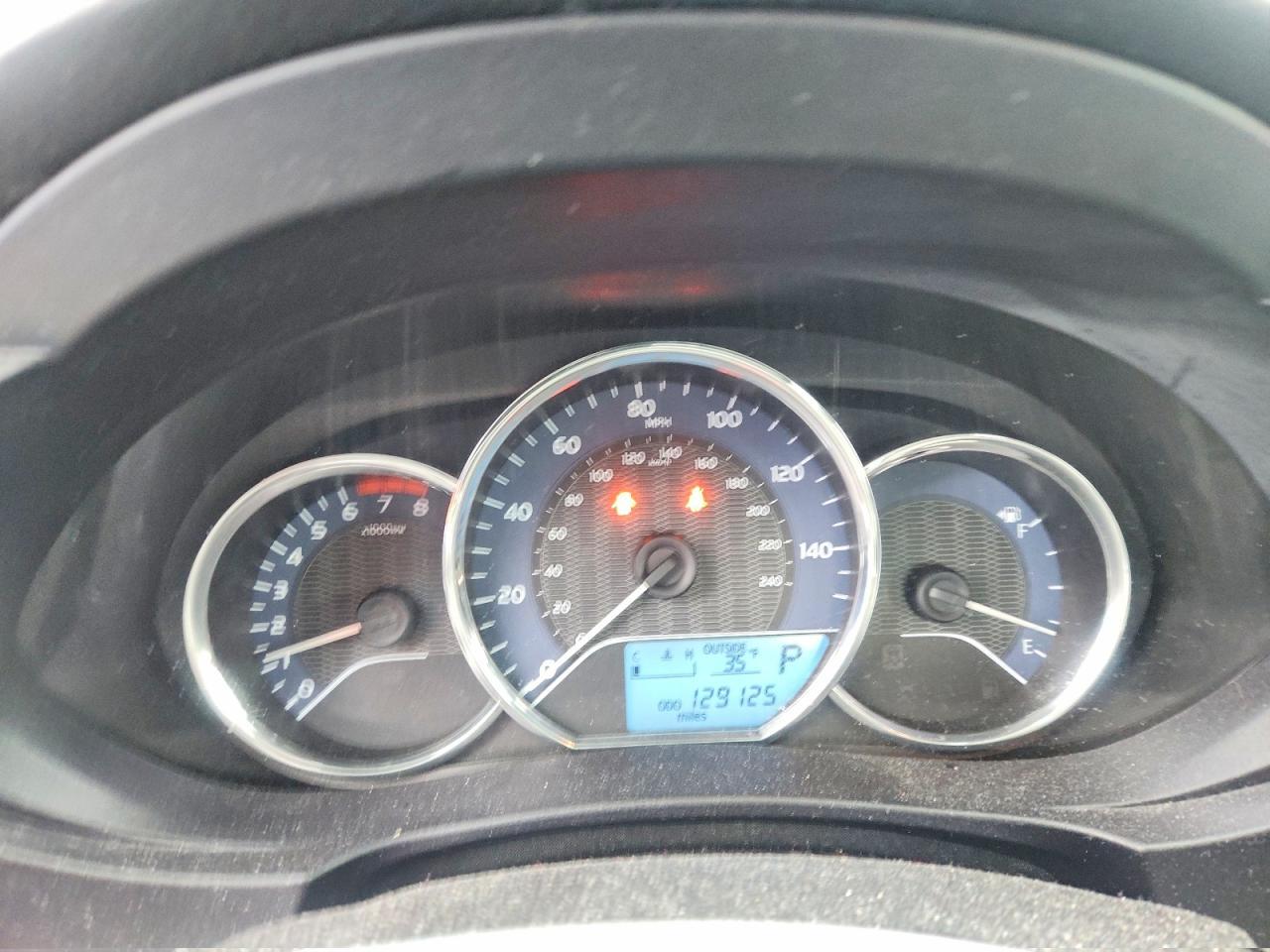 2015 TOYOTA COROLLA
