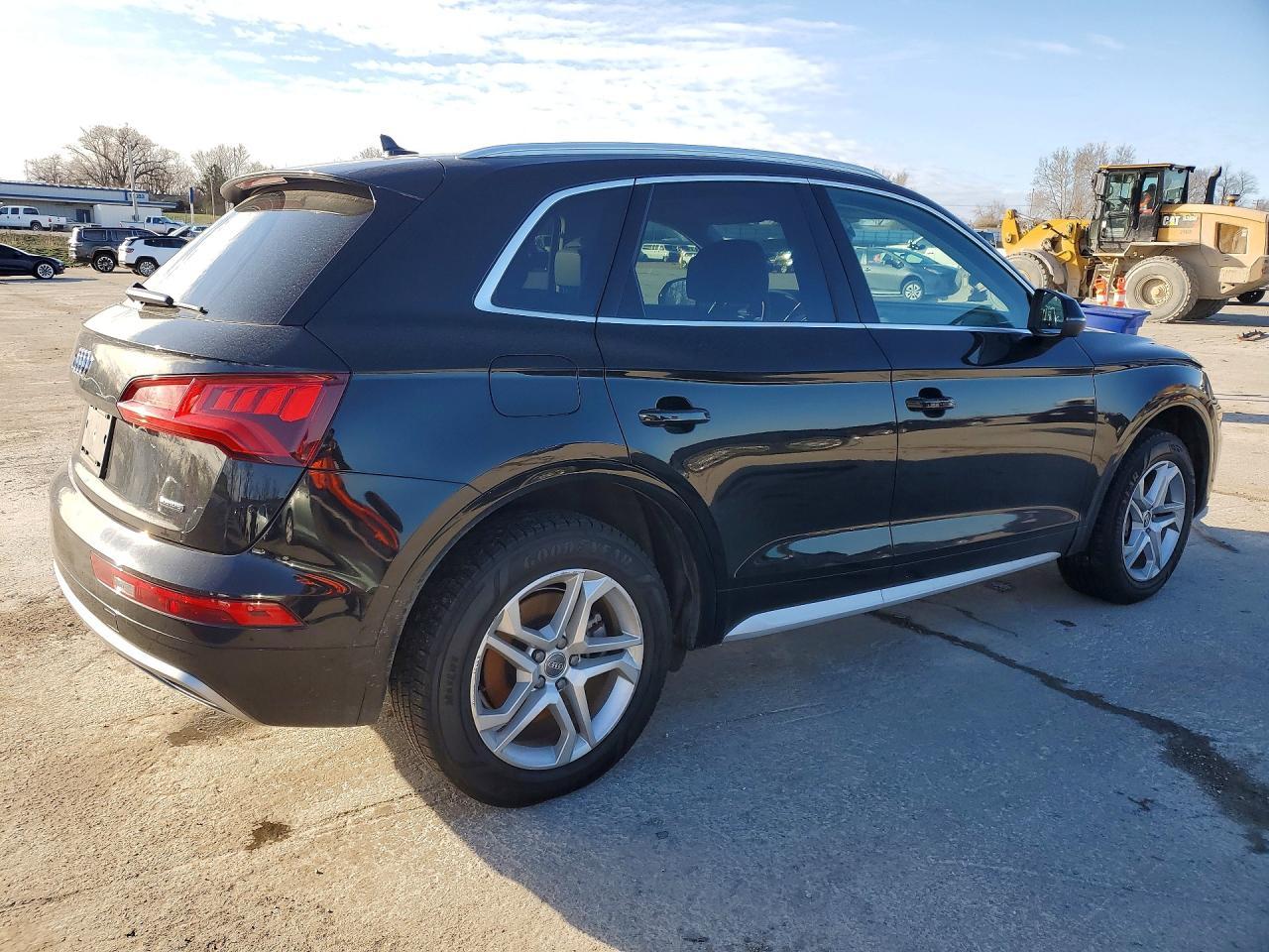 2019 AUDI Q5