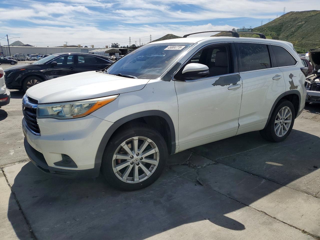 2015 TOYOTA HIGHLANDER