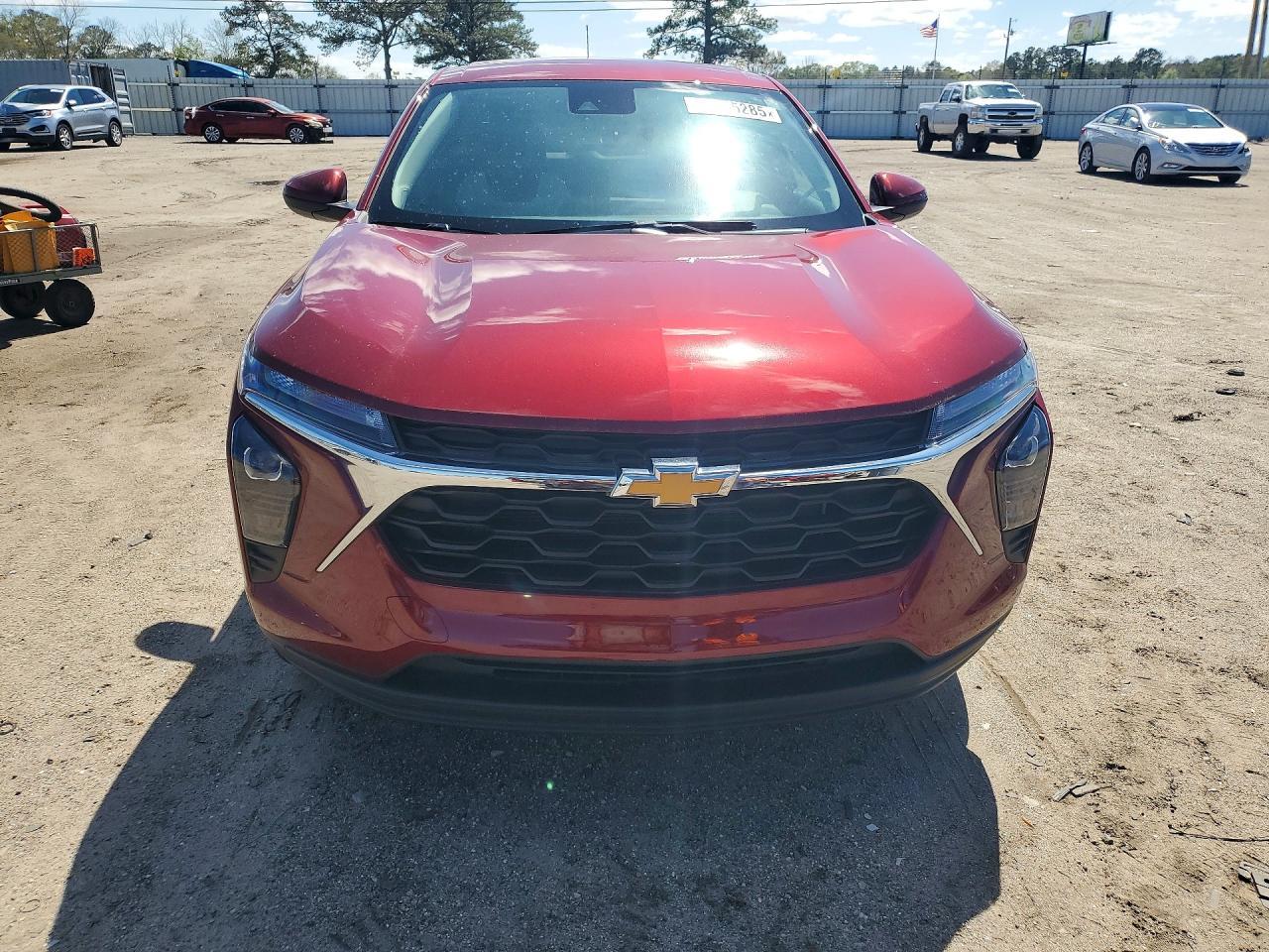 2025 CHEVROLET TRAX