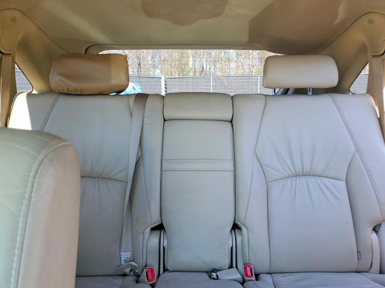 2004 LEXUS Rx 330