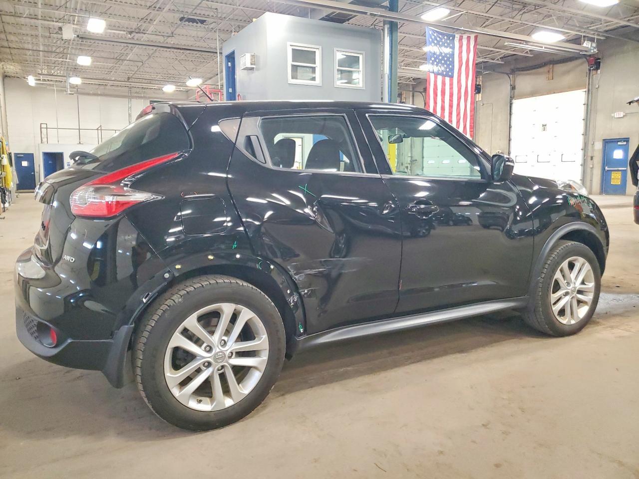 2016 NISSAN Juke