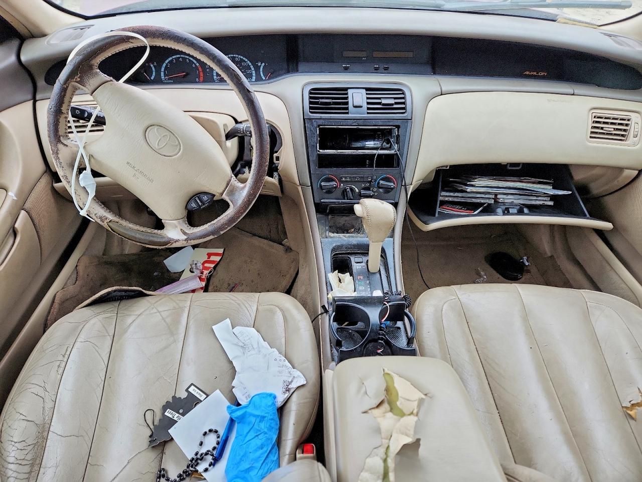 2000 TOYOTA Avalon
