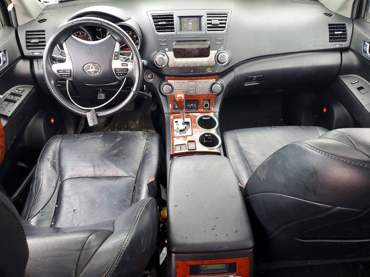 2012 TOYOTA HIGHLANDER