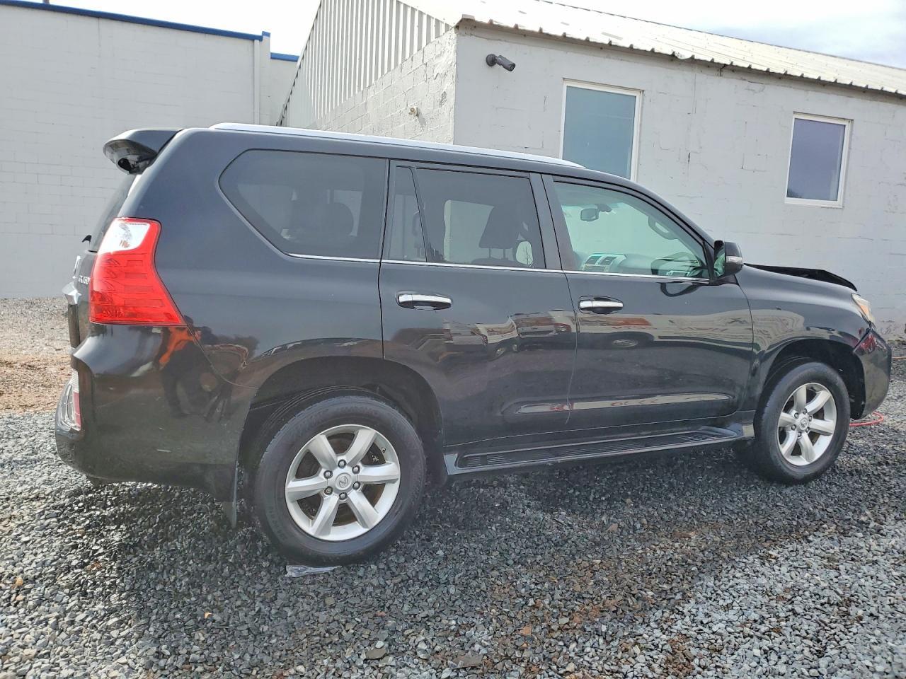 2011 LEXUS GX 460