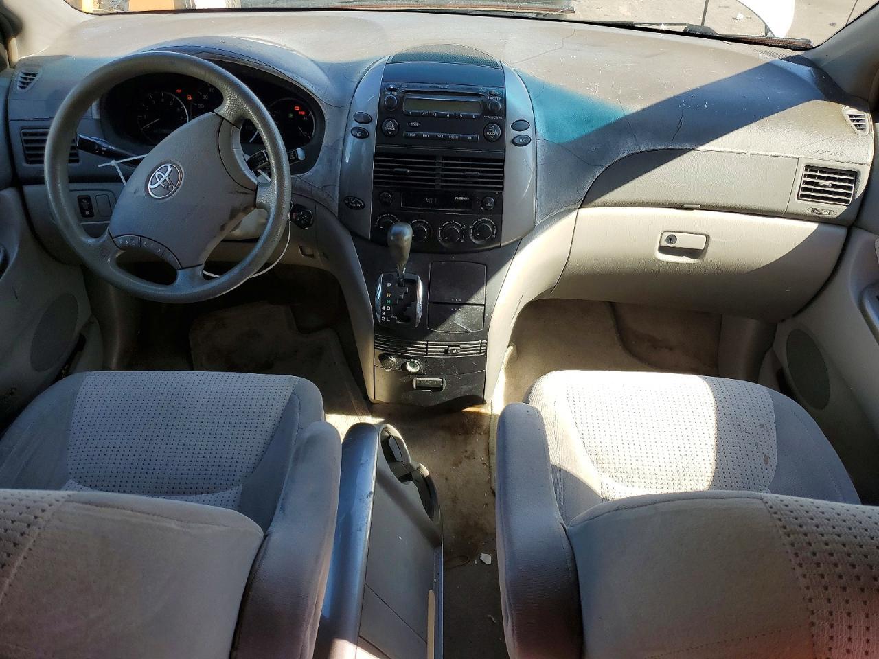 2008 TOYOTA SIENNA