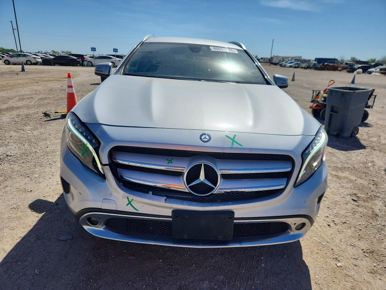 2016 MERCEDES-BENZ GLA-Class