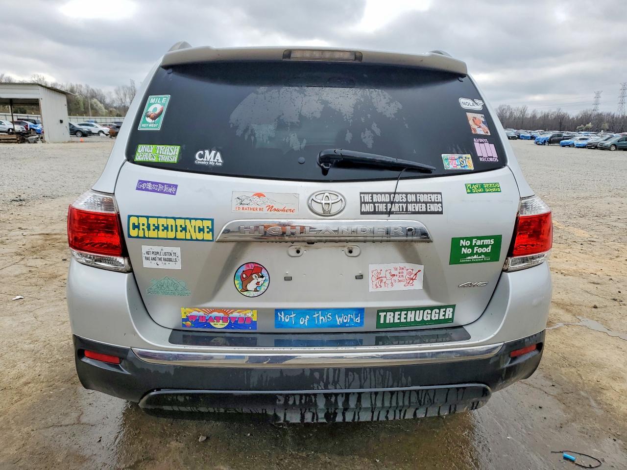 2012 TOYOTA HIGHLANDER