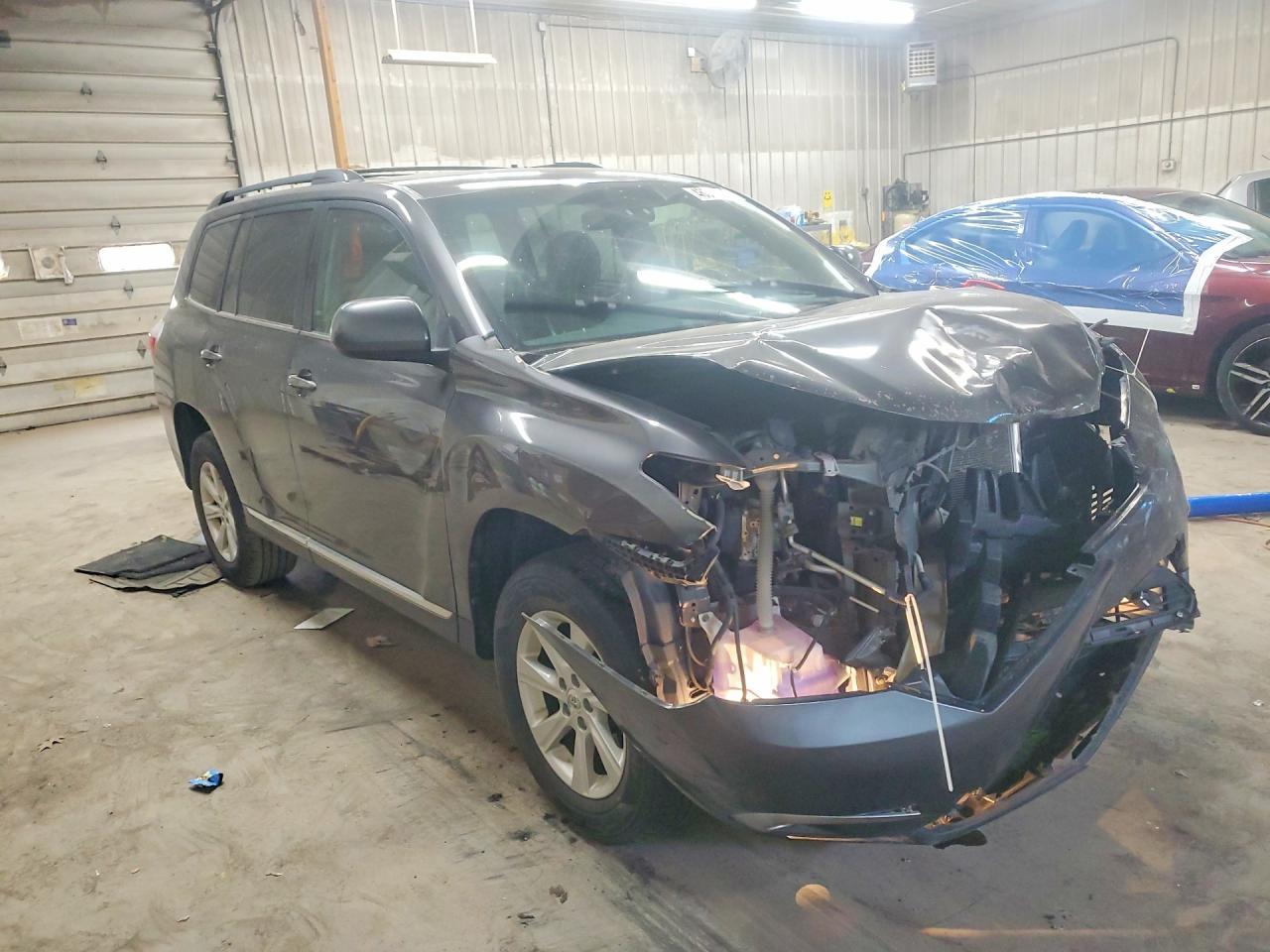 2012 TOYOTA HIGHLANDER