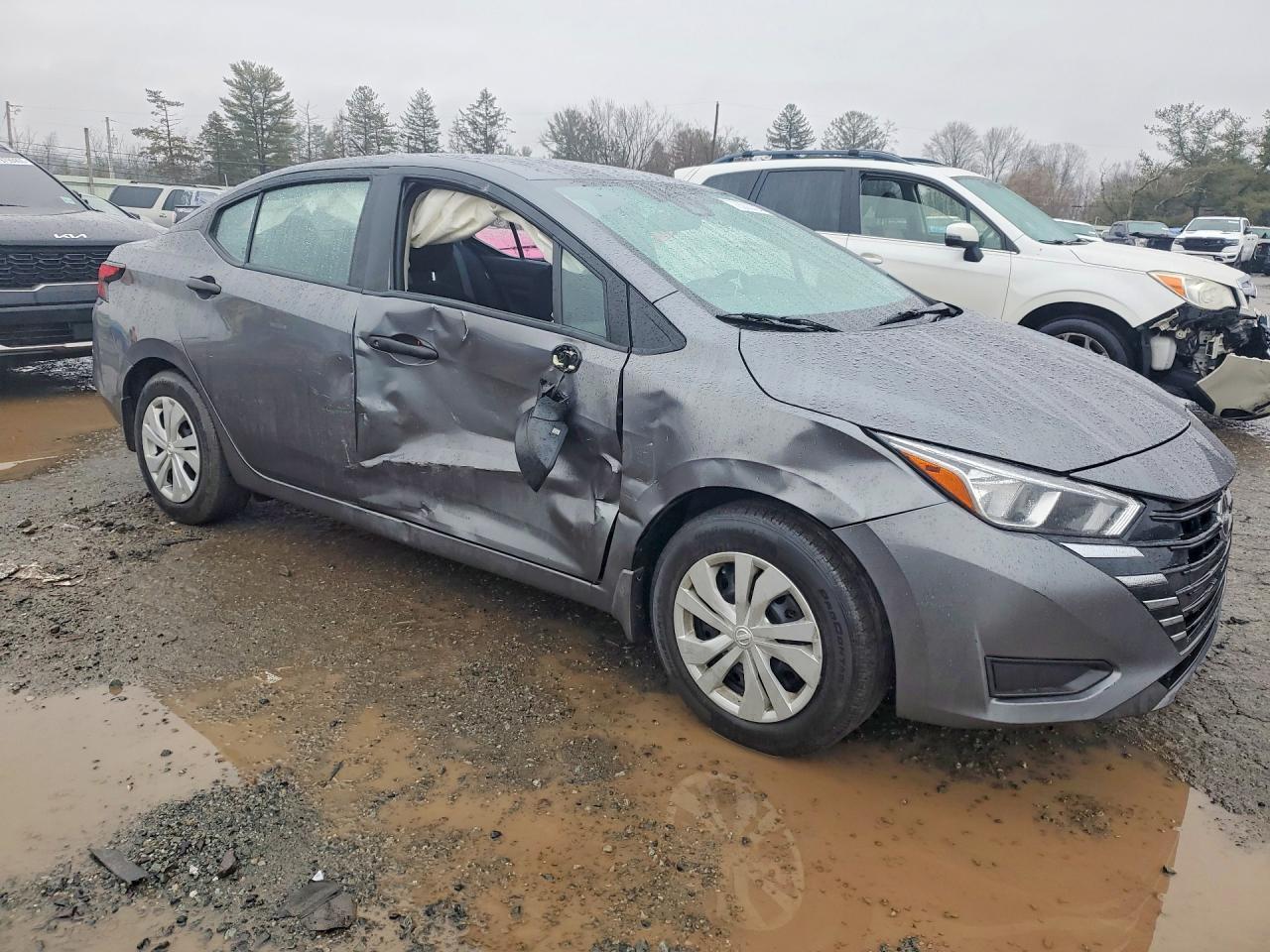2023 NISSAN VERSA