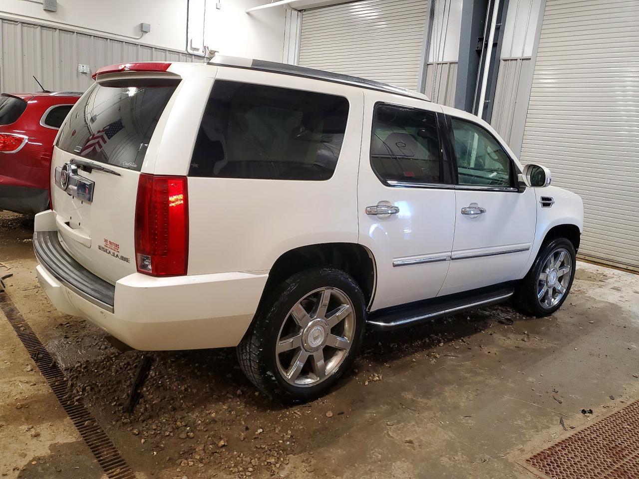 2008 CADILLAC ESCALADE
