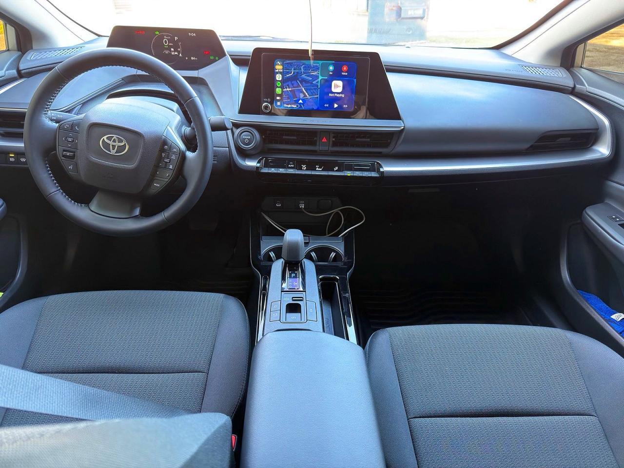 2024 TOYOTA PRIUS