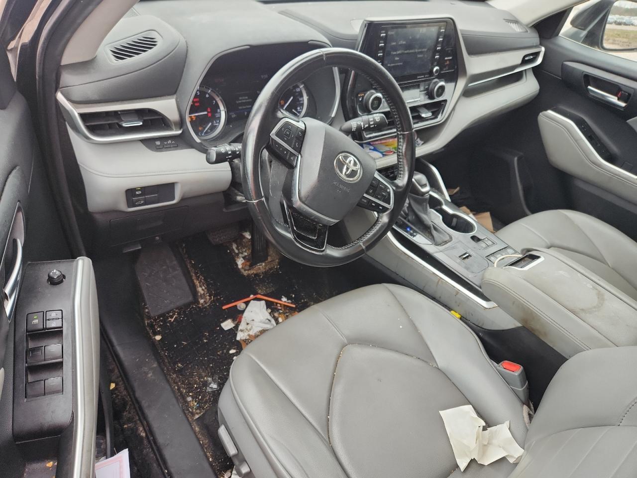 2021 TOYOTA HIGHLANDER