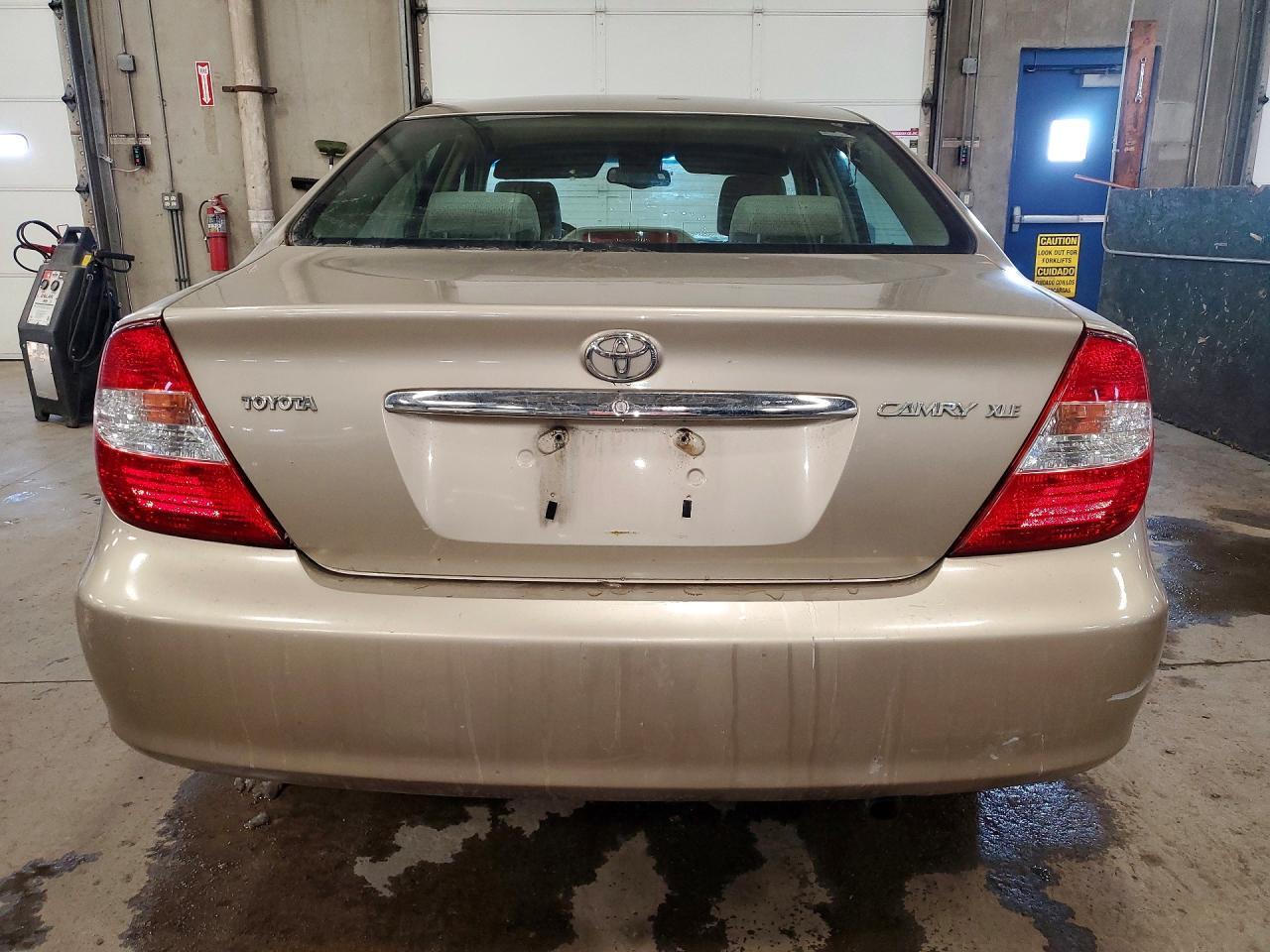2002 TOYOTA CAMRY