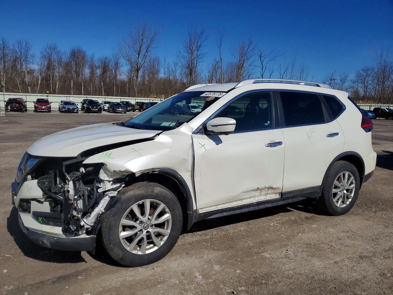 2017 NISSAN ROGUE