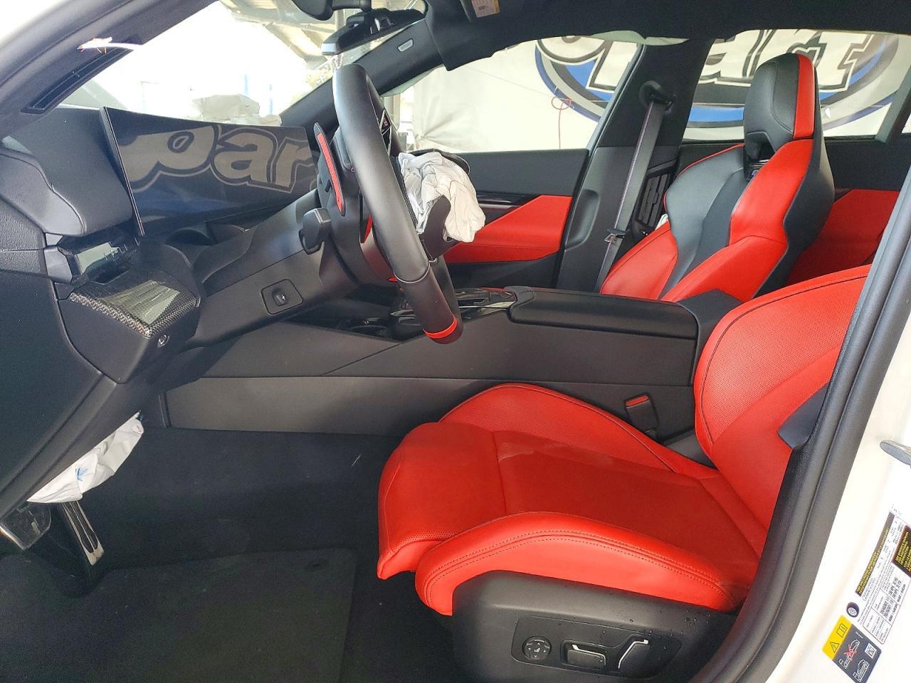 2025 BMW M5