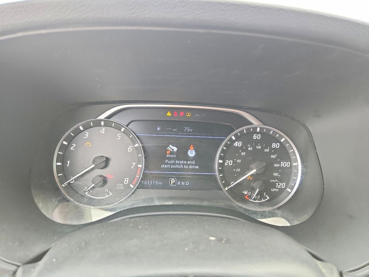 2022 NISSAN Frontier